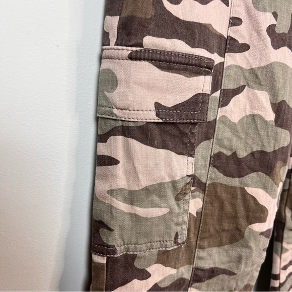 J. Crew Vintage Straight Cargo Cammo Pants - Picture 9 of 14